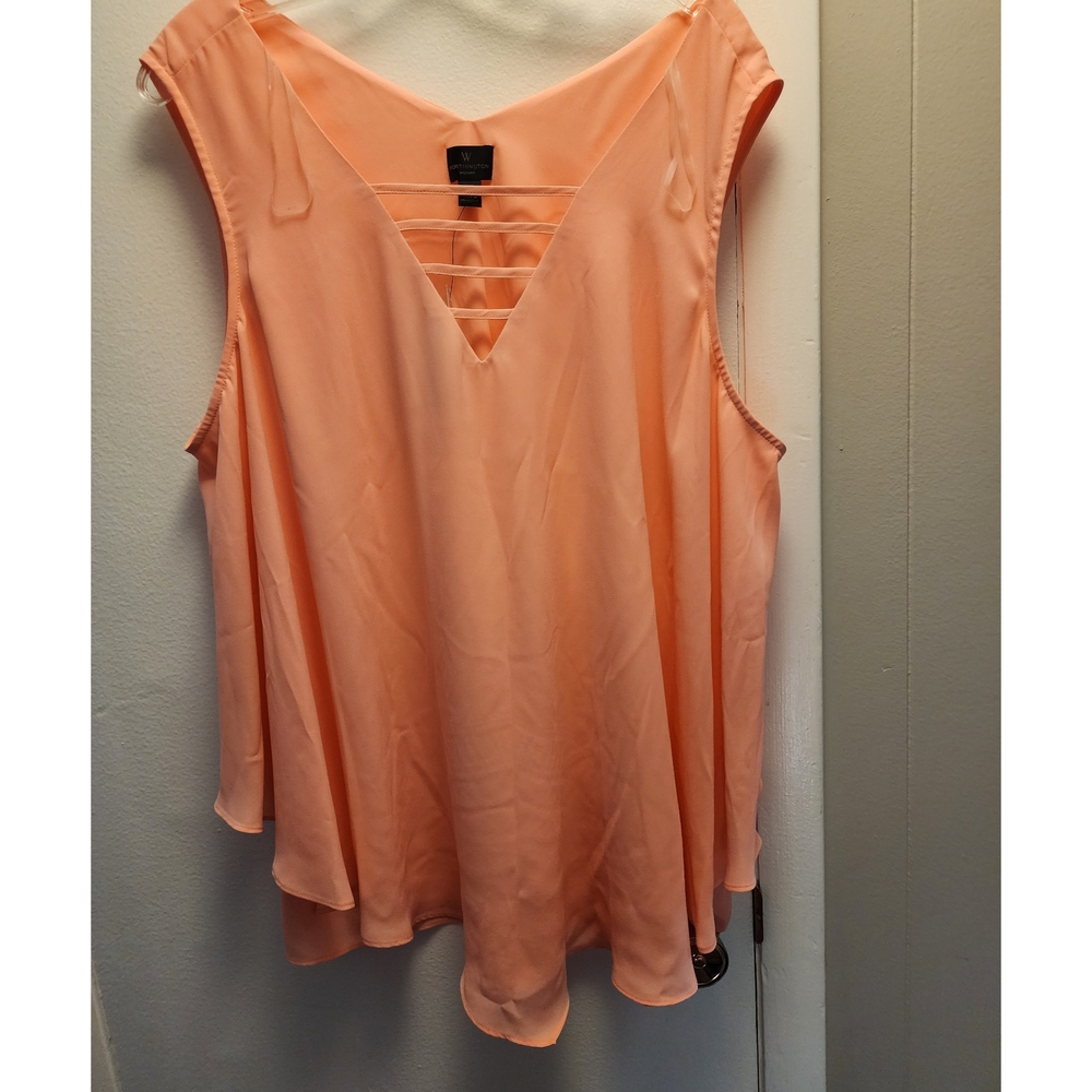 🌈3 For $12 Peach Sleeveless Top